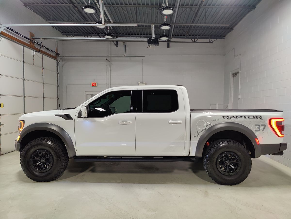 Photo 32 of this Ford F-150