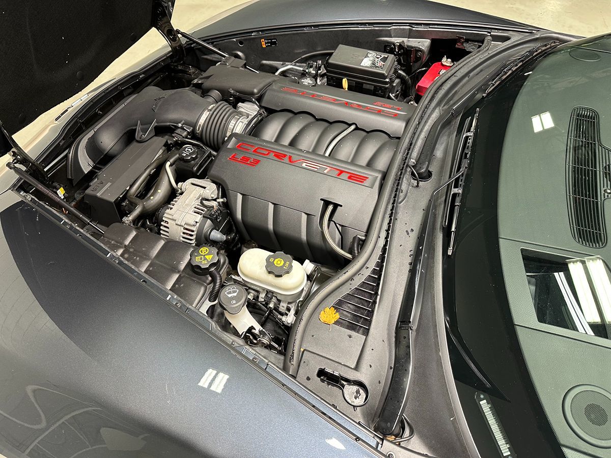 Photo 3 of this Chevrolet Corvette