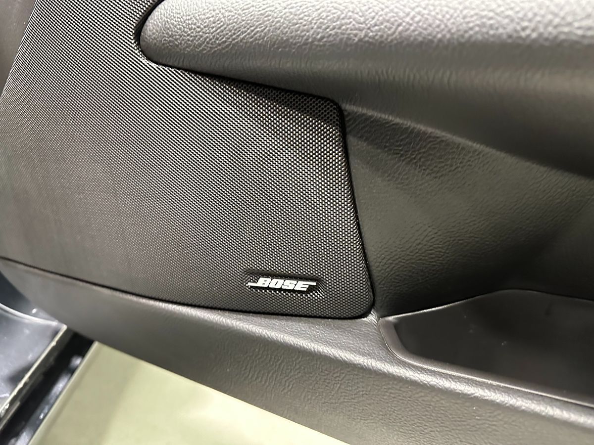 Photo 11 of this Chevrolet Corvette