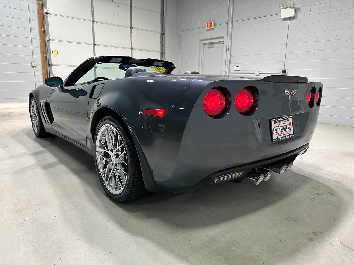 Photo 16 of this Chevrolet Corvette