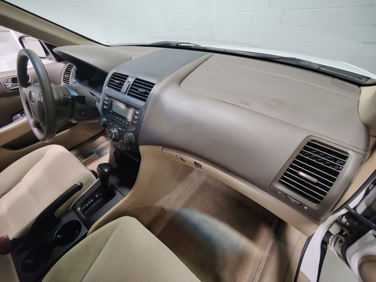 Photo 12 of this Honda Accord Sedan