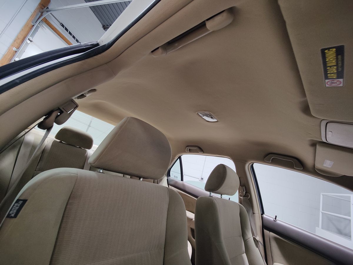 Photo 14 of this Honda Accord Sedan