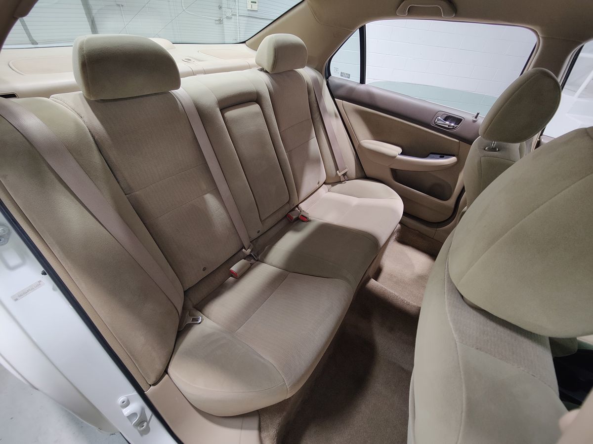Photo 16 of this Honda Accord Sedan