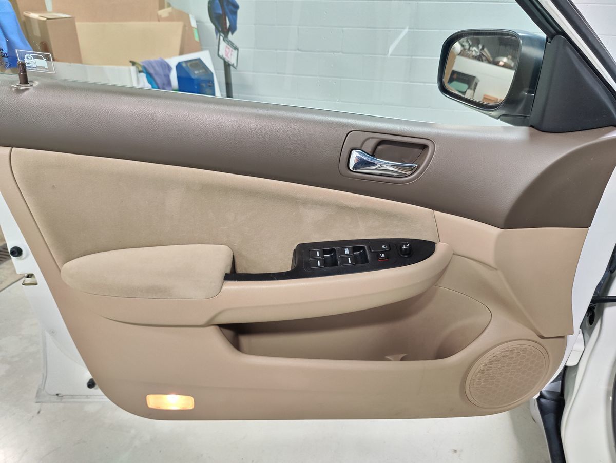 Photo 21 of this Honda Accord Sedan