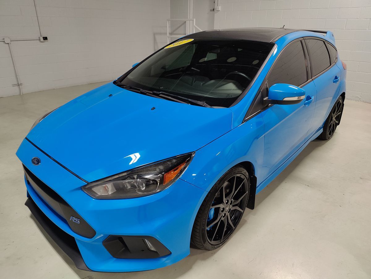 Photo 15 of this Ford Focus