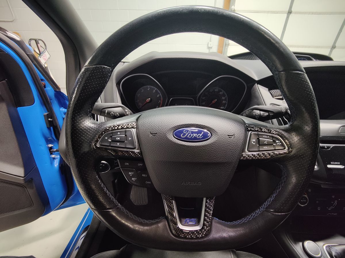 Photo 25 of this Ford Focus