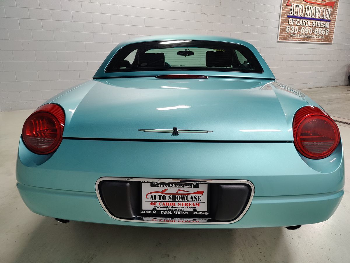 Photo 9 of this Ford Thunderbird