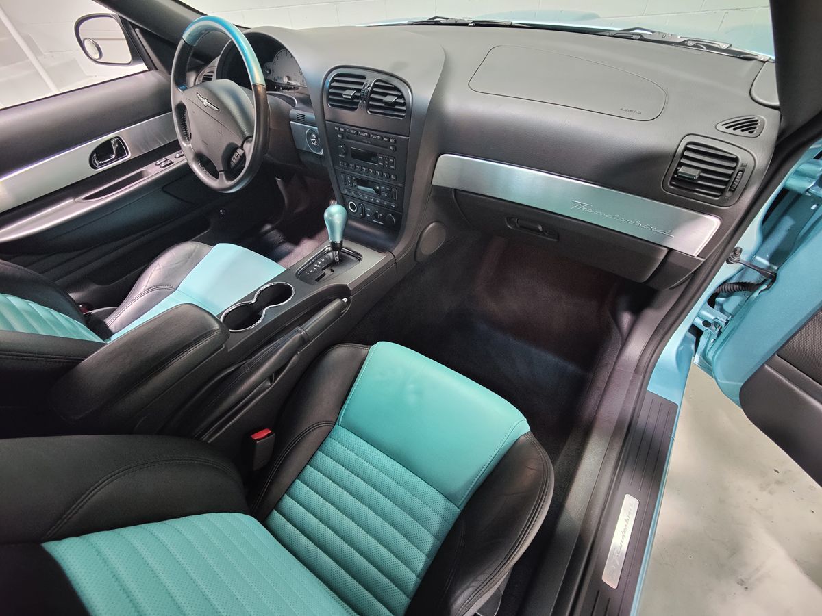 Photo 13 of this Ford Thunderbird