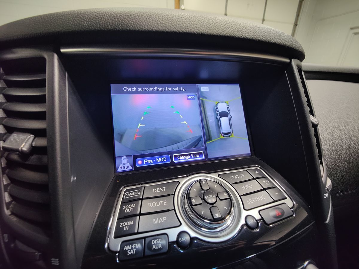 Photo 36 of this INFINITI FX37