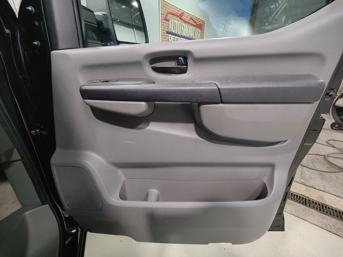 Photo 10 of this Nissan NVP