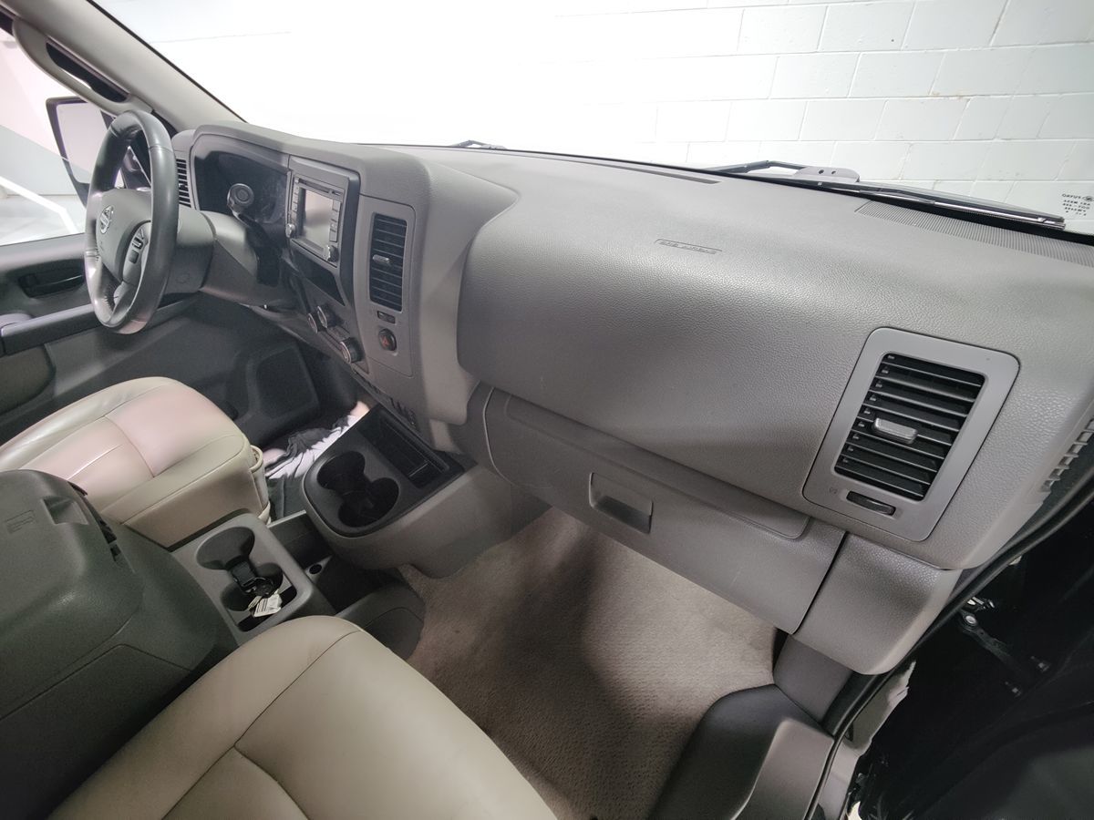Photo 12 of this Nissan NVP