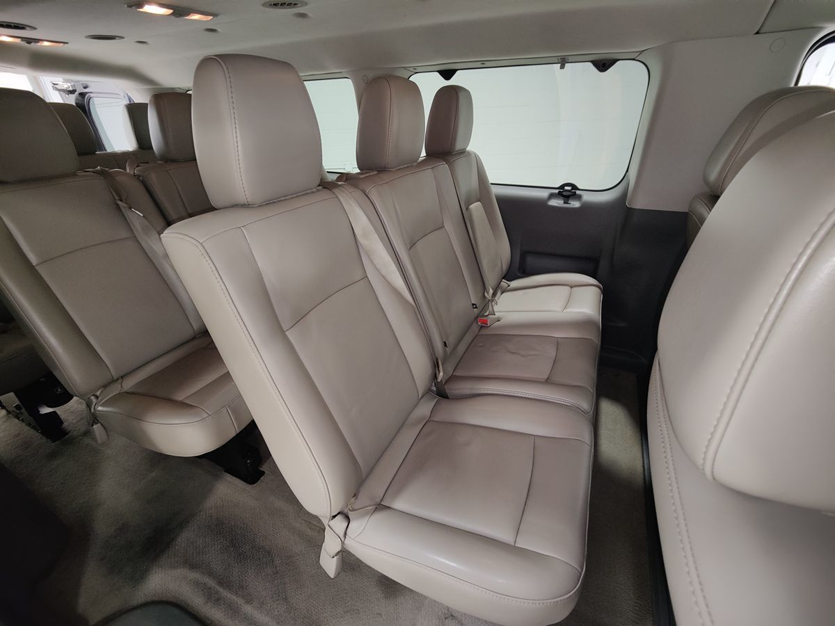 Photo 17 of this Nissan NVP