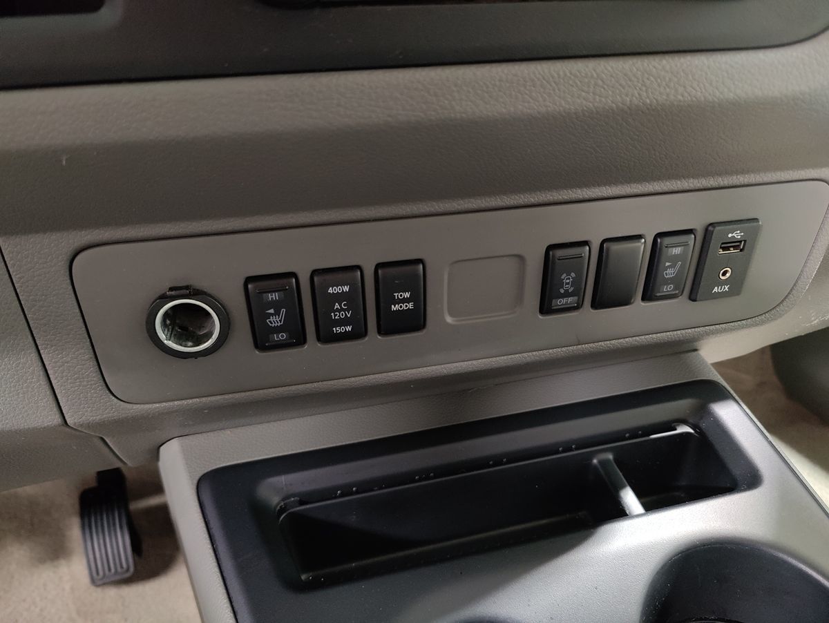 Photo 33 of this Nissan NVP