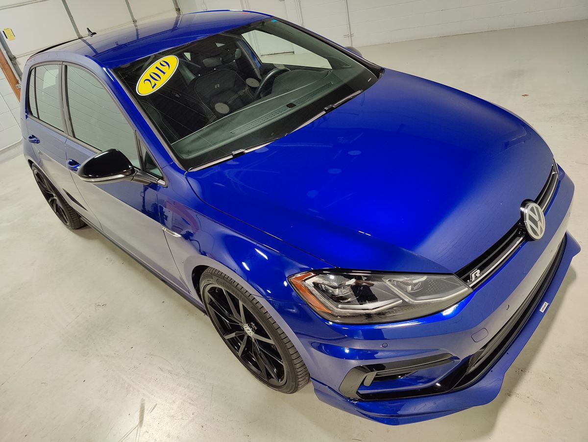 Photo 2 of this Volkswagen Golf R