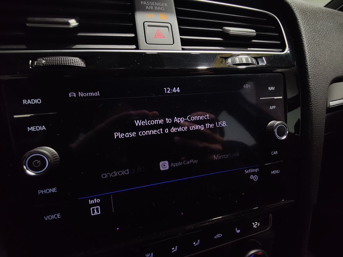 Photo 45 of this Volkswagen Golf R