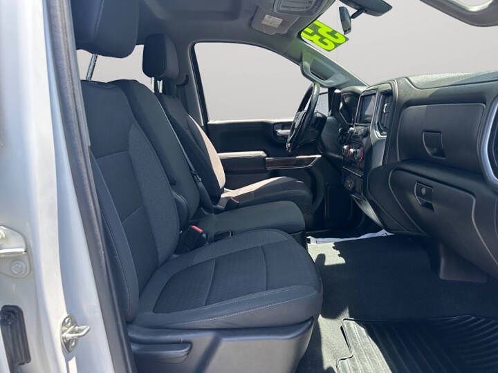2021 Chevrolet Silverado 1500 LT - Photo 14