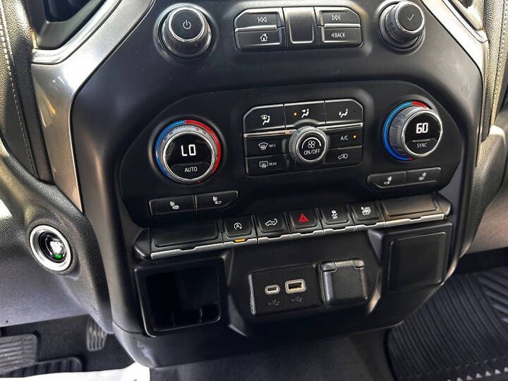 2021 Chevrolet Silverado 1500 LT - Photo 17
