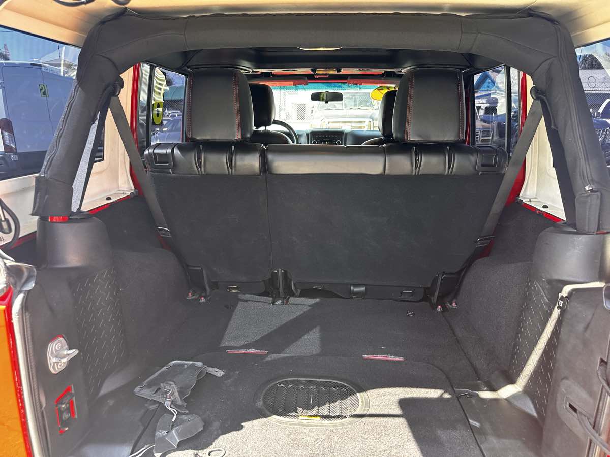 2017 Jeep Wrangler Unlimited Sport - Photo 16