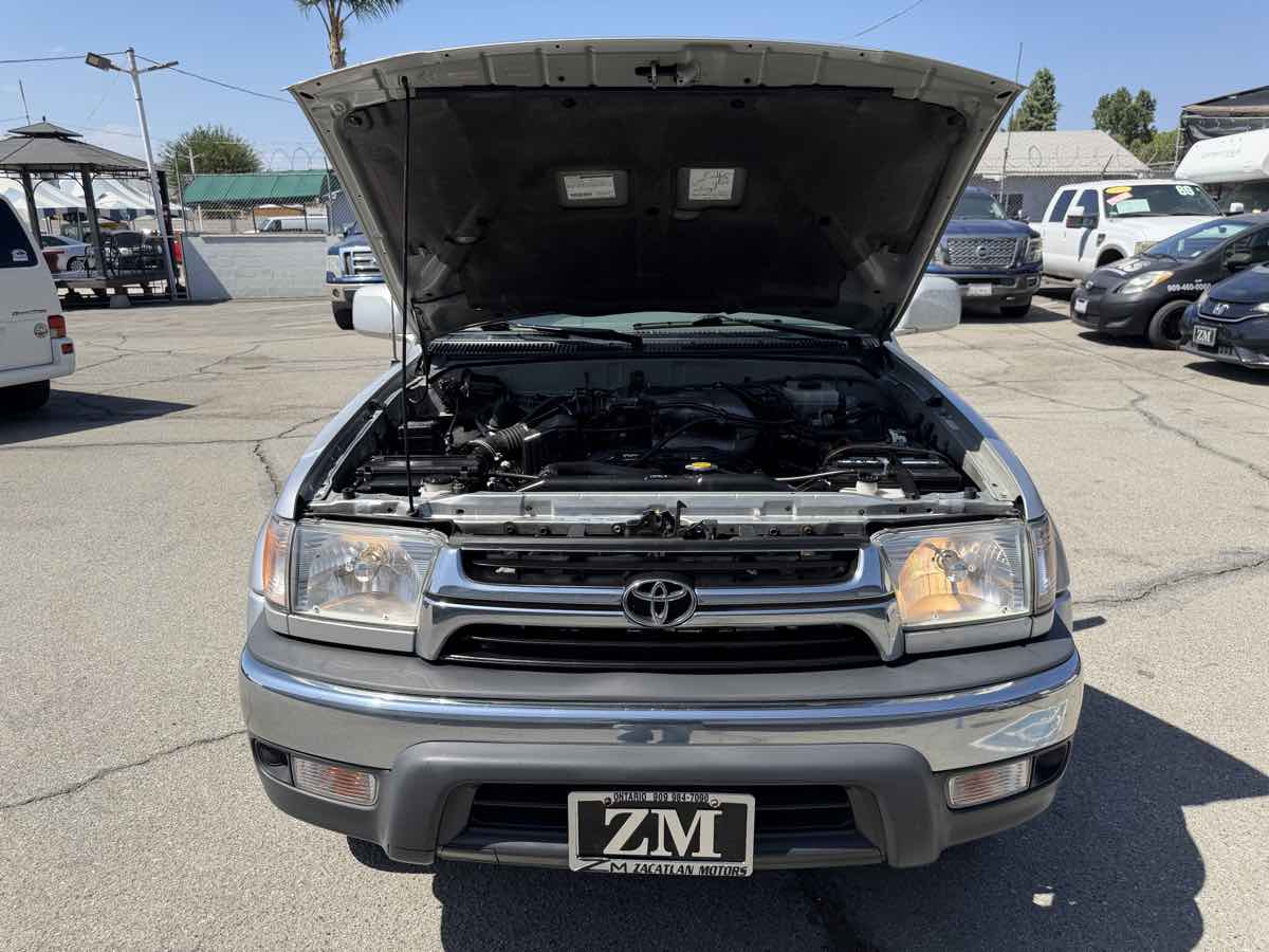 2001 Toyota 4Runner SR5 - Photo 24