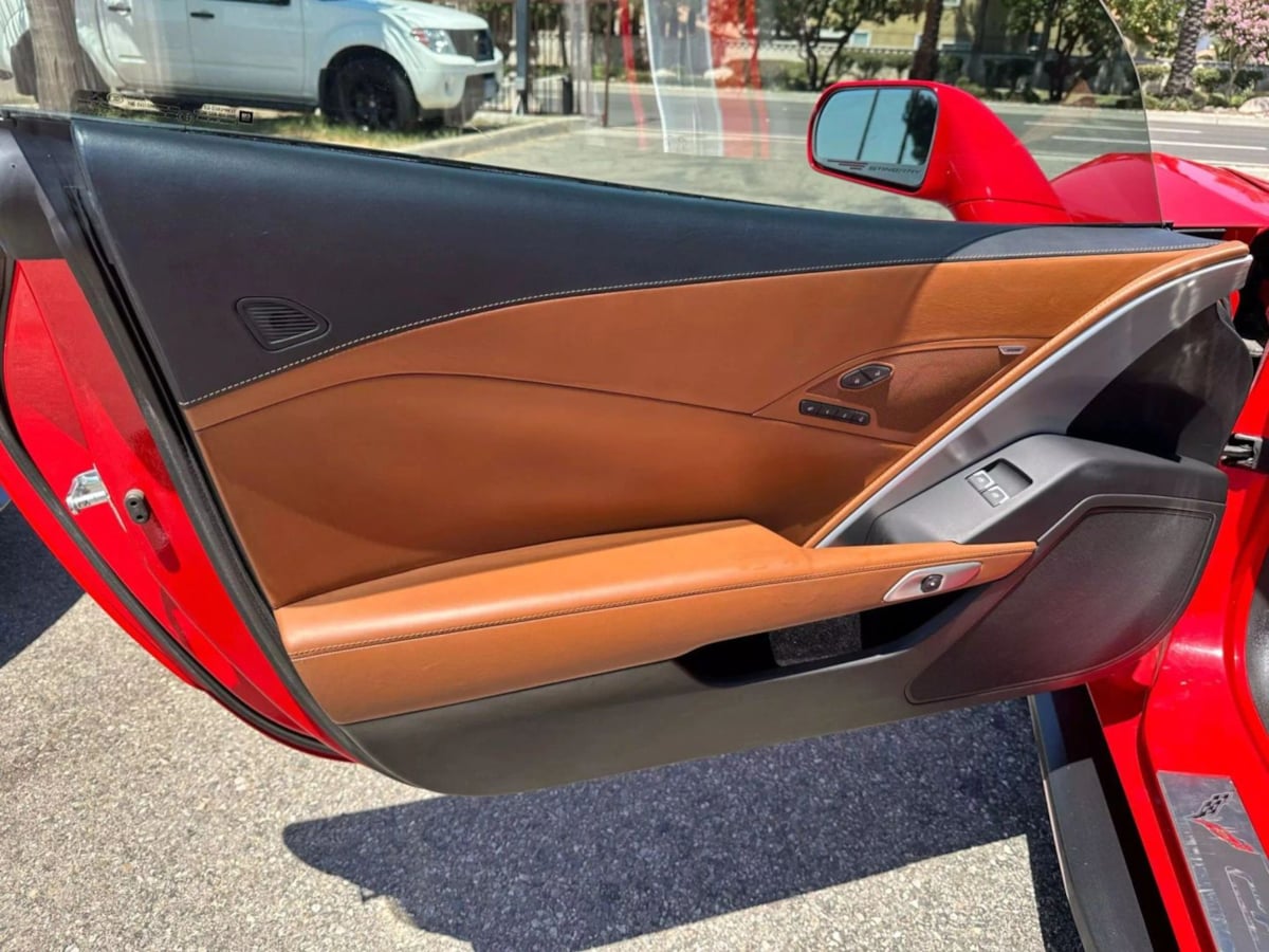 2014 Chevrolet Corvette Base - Photo 12