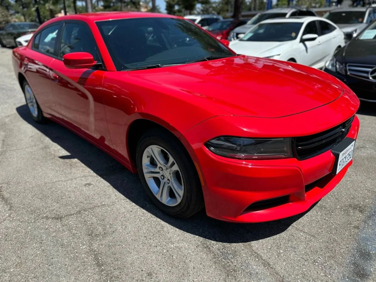 2022 Dodge Charger SXT - Photo 3