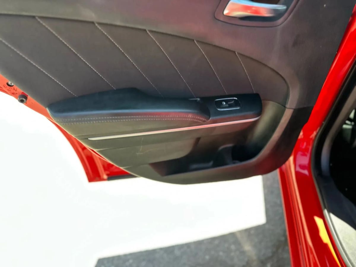 2022 Dodge Charger SXT - Photo 12