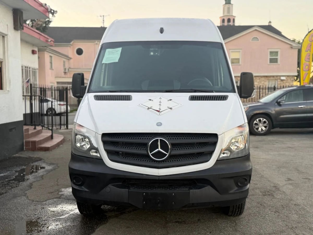 2015 Mercedes-Benz Sprinter Cargo Van Base - Photo 2