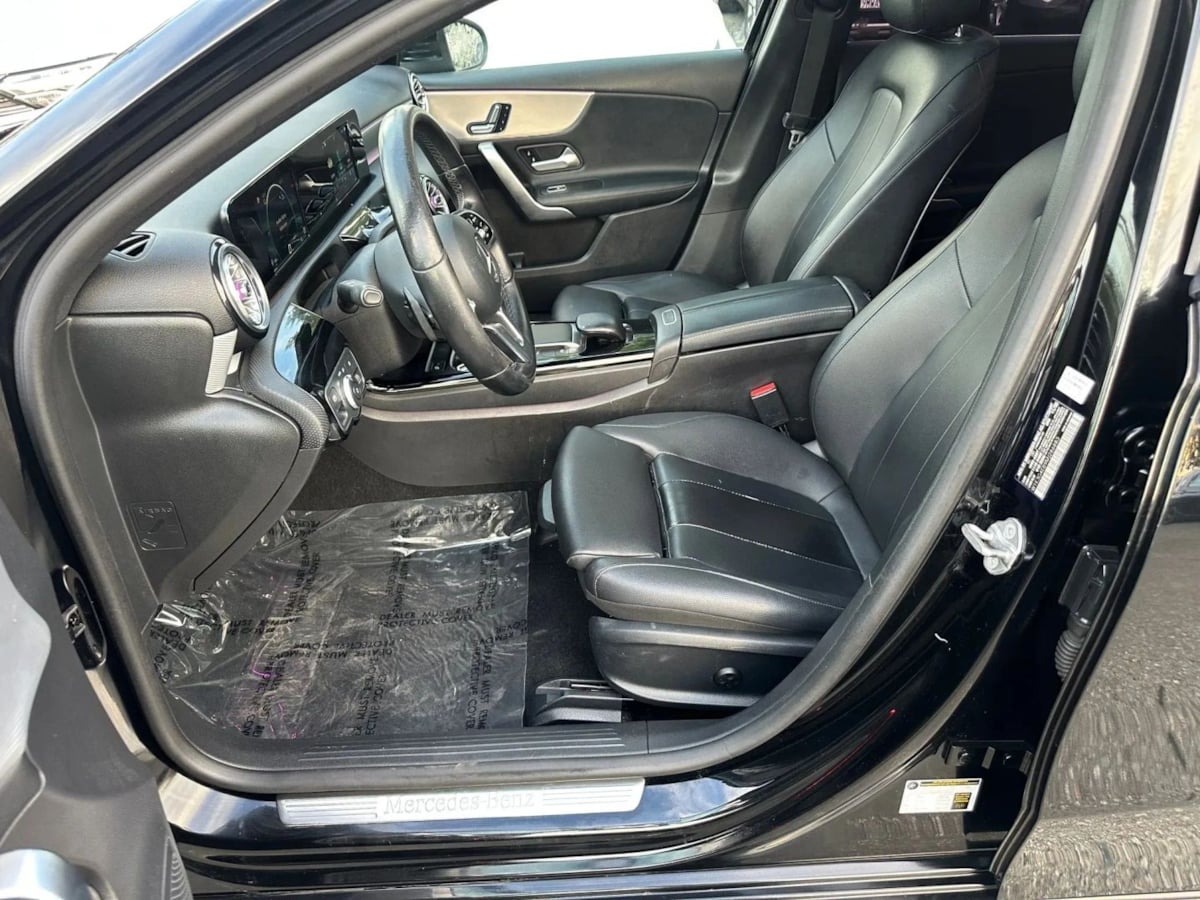 2021 Mercedes-Benz A-Class A220 - Photo 8