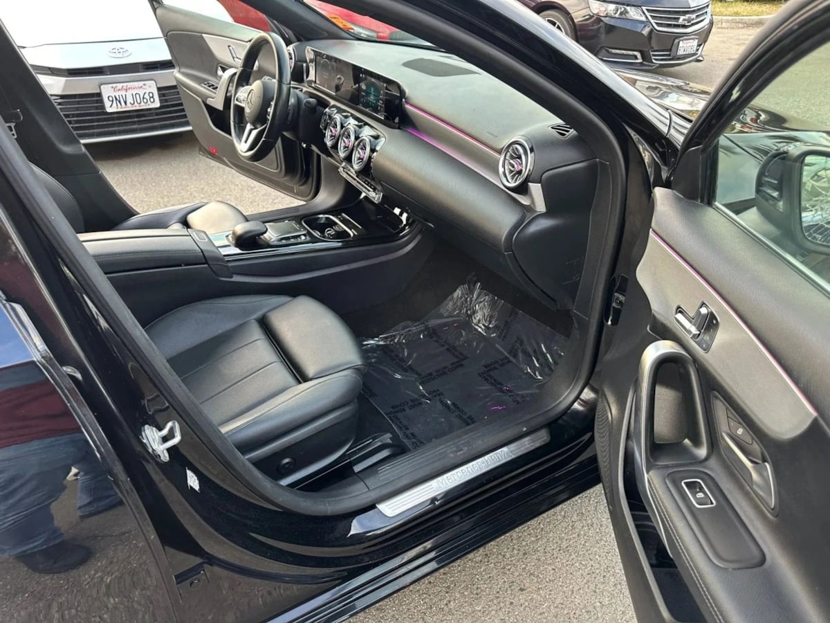 2021 Mercedes-Benz A-Class A220 - Photo 11