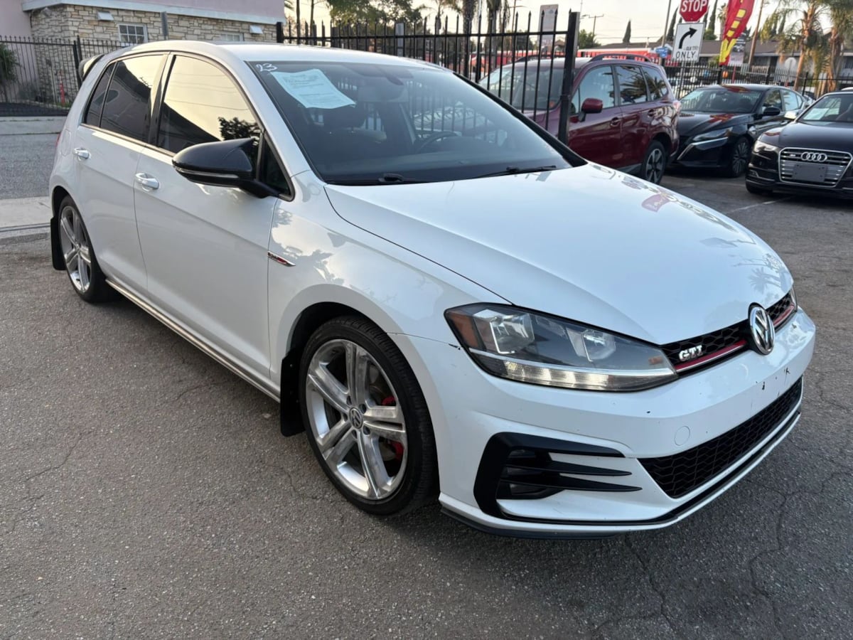 2018 Volkswagen Golf GTI S - Photo 2
