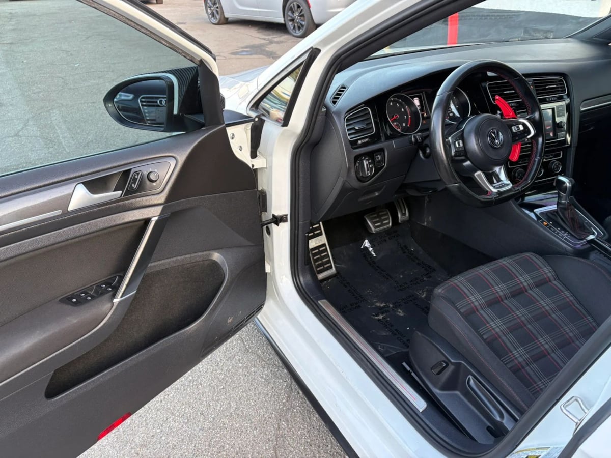 2018 Volkswagen Golf GTI S - Photo 6