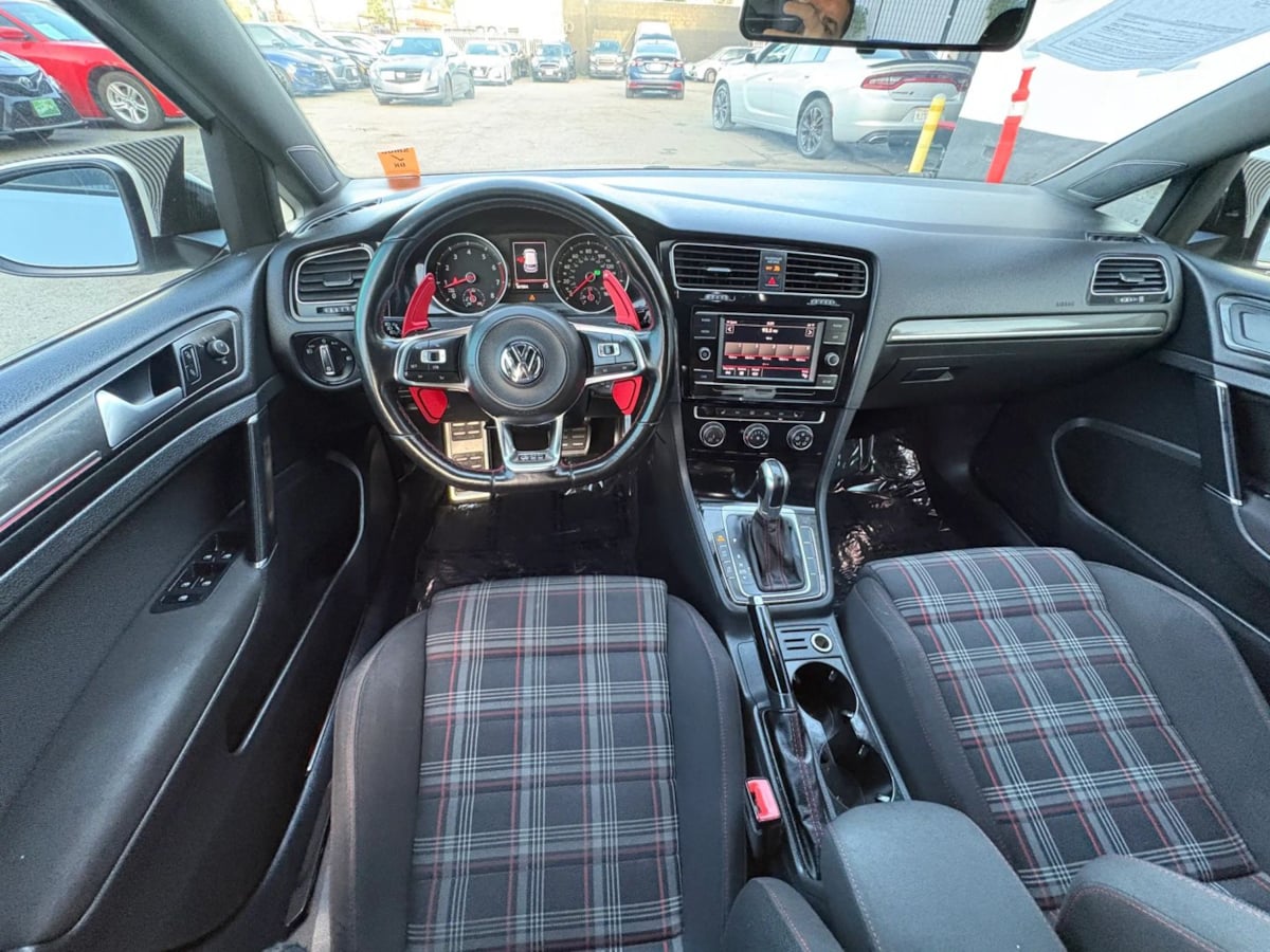 2018 Volkswagen Golf GTI S - Photo 11