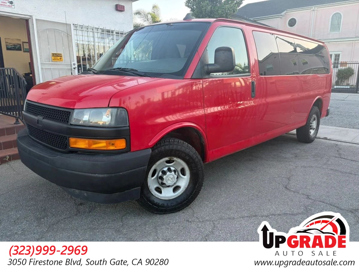 2019 Chevrolet Express 3500 LS Extended's photo