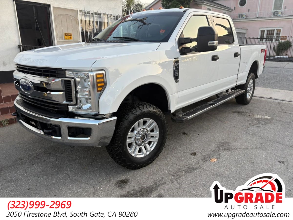 2019 Ford F-250 XLT 4x4 Crew Cab 6-3/4' Box's photo