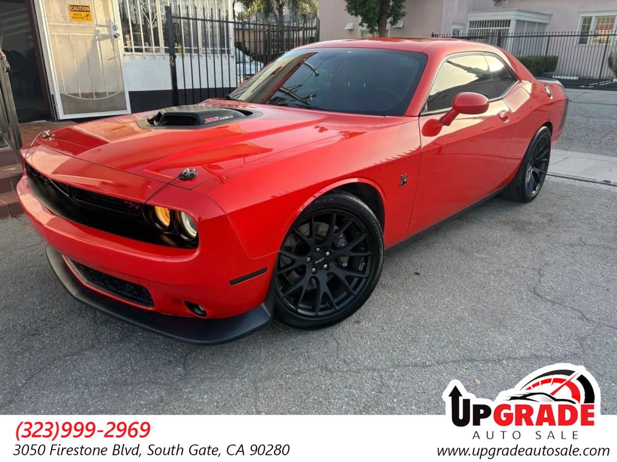 2016 Dodge Challenger 392 Hemi Scat Pack Shaker's photo