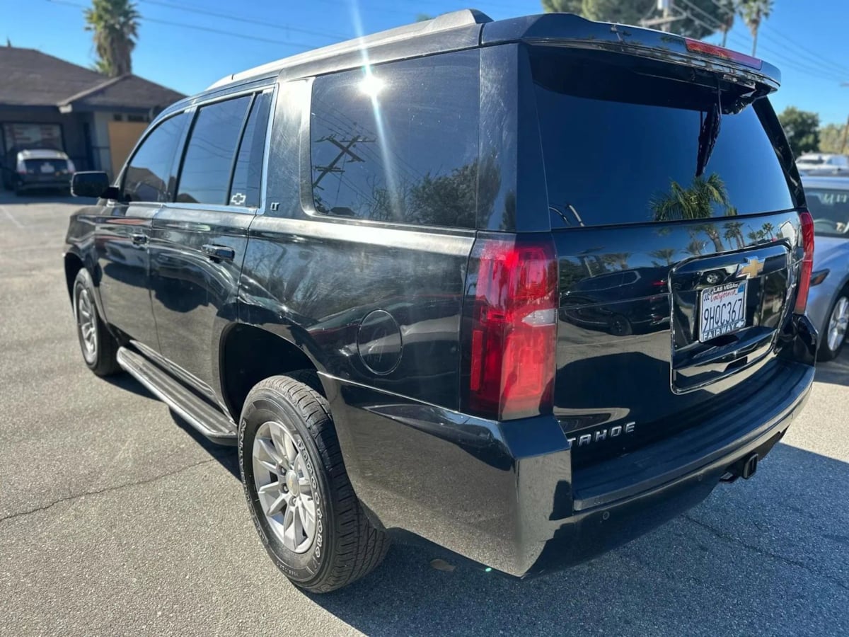2018 Chevrolet Tahoe LT - Photo 6