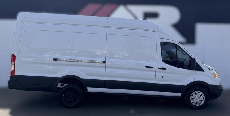 2015 Ford Transit Cargo Van photo 4