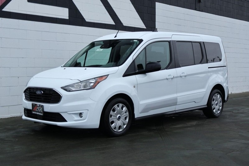 2022 Ford Transit XLT photo 11