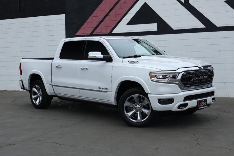 2020 Ram 1500 Limited photo 2