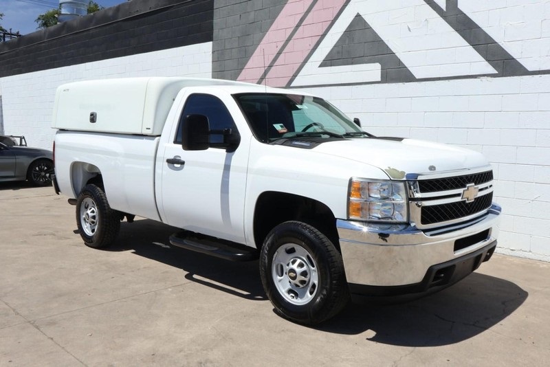 2013 Chevrolet Silverado 2500HD Work Truck photo 2