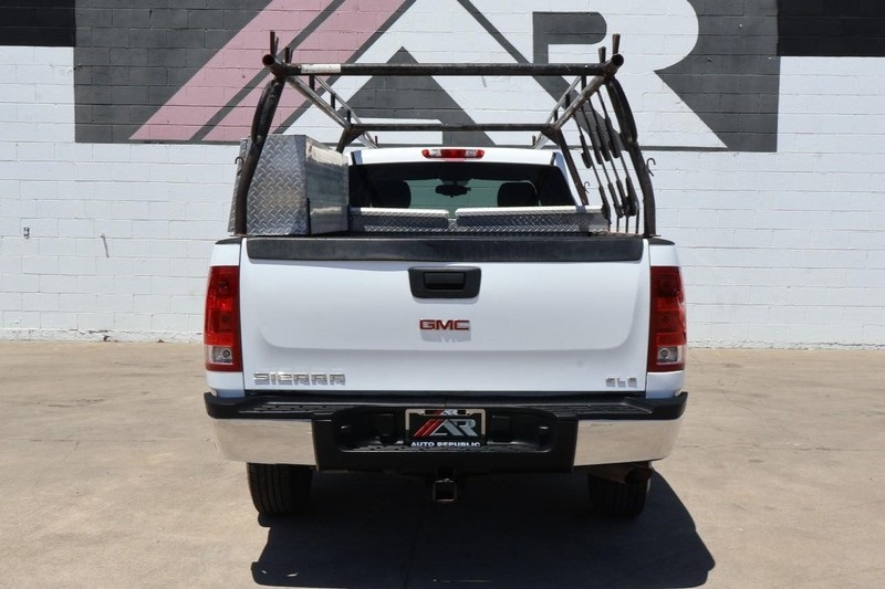 2009 Gmc Sierra SLE photo 6