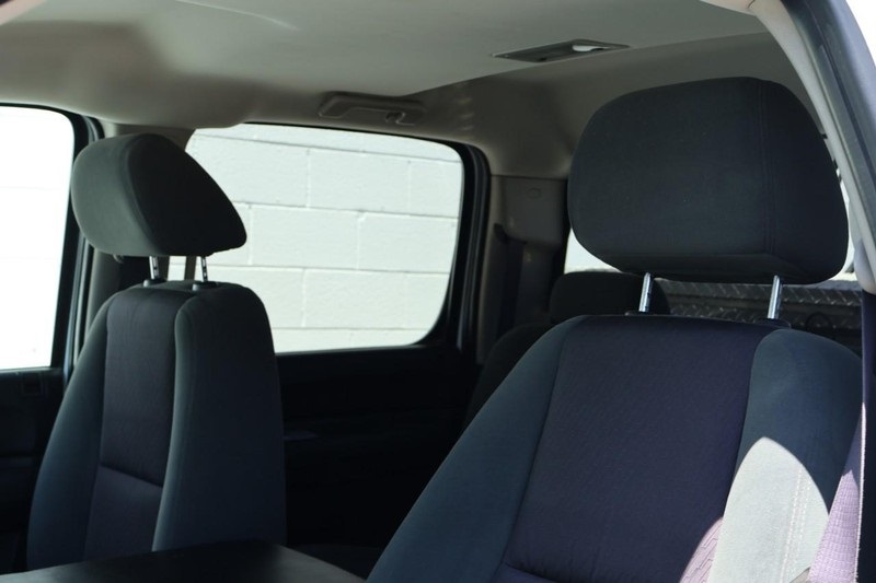 2009 Gmc Sierra SLE photo 19
