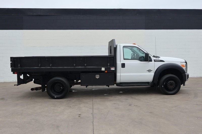 2014 Ford F-550 XL photo 2