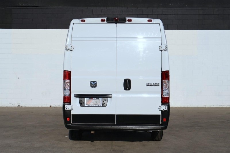 2023 Ram ProMaster 3500 photo 2