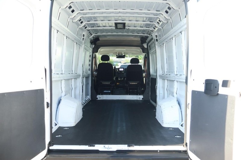 2023 Ram ProMaster 3500 photo 4