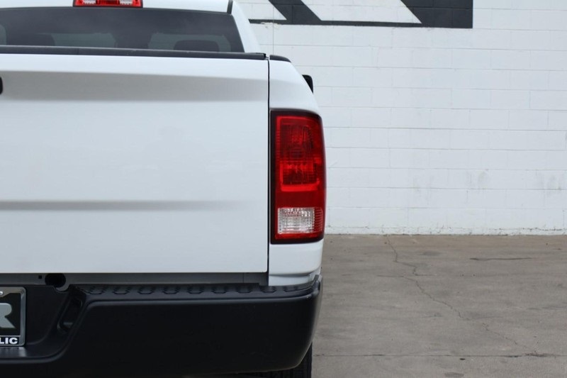 2021 Ram 1500 Classic photo 7
