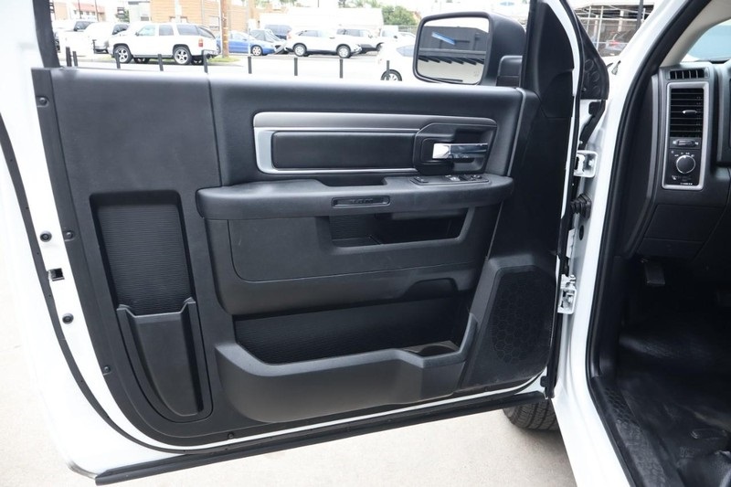 2021 Ram 1500 Classic photo 15