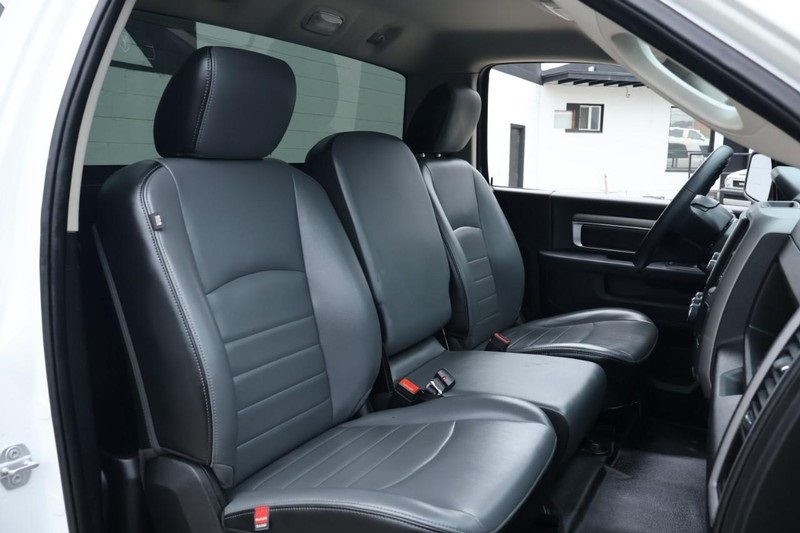 2021 Ram 1500 Classic photo 24