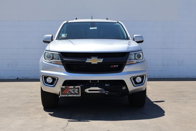 2019 Chevrolet Colorado Z71 photo 3