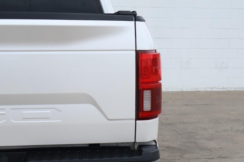 2018 Ford F-150 Lariat photo 3